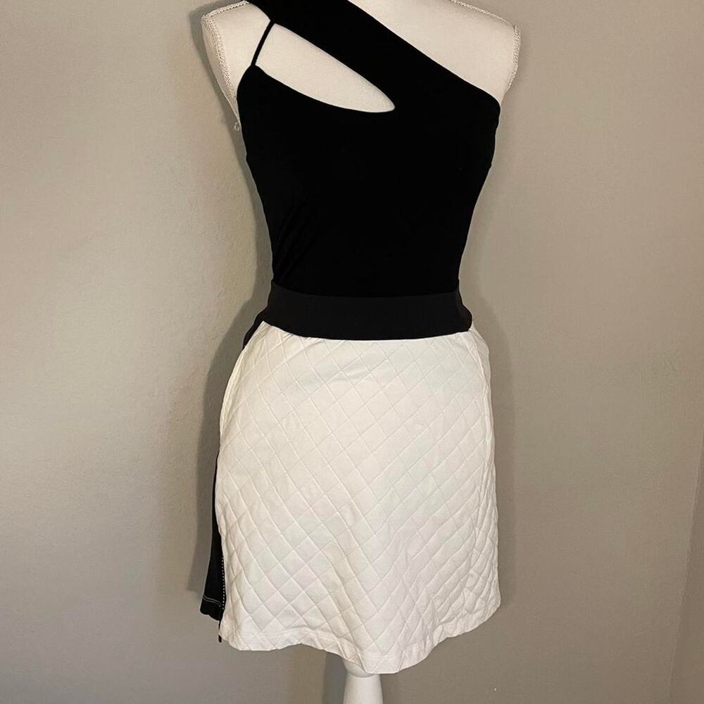 VIVACITY 2000s vivacity sportswear black white skirt sz s